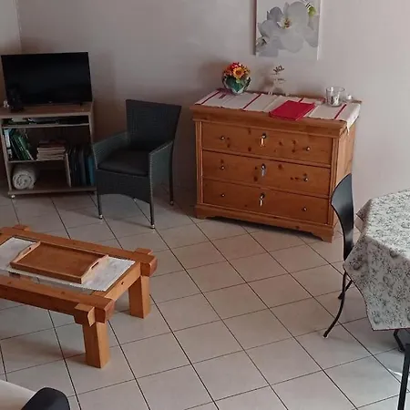 La Maison Chez Doris Et Francis Holiday home